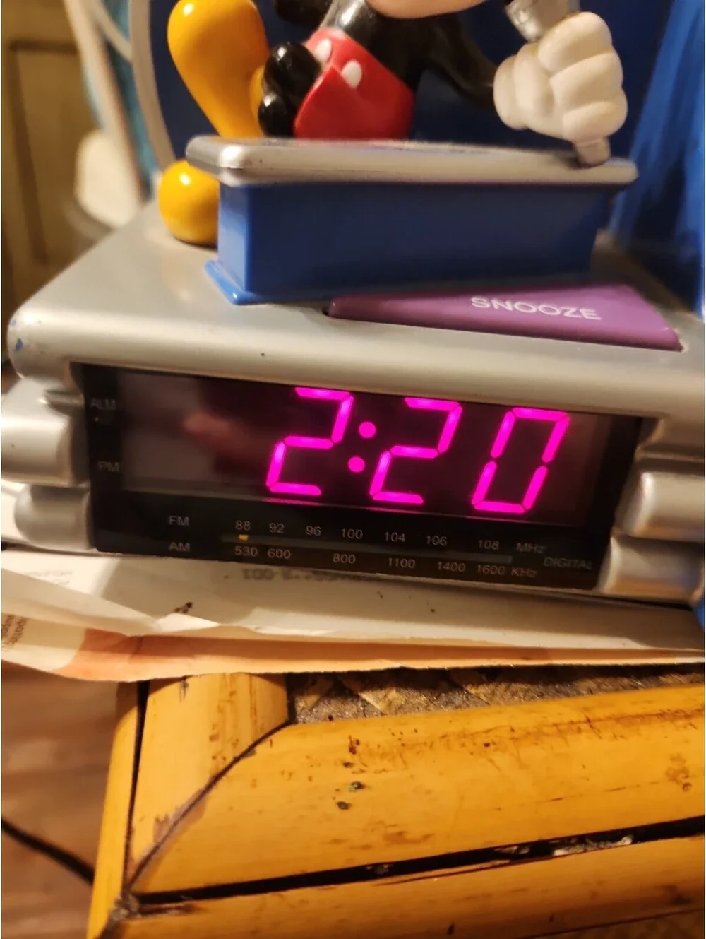 Mickey Mouse Disney Band Show Talk Radio Show Clock Radio Collectible!